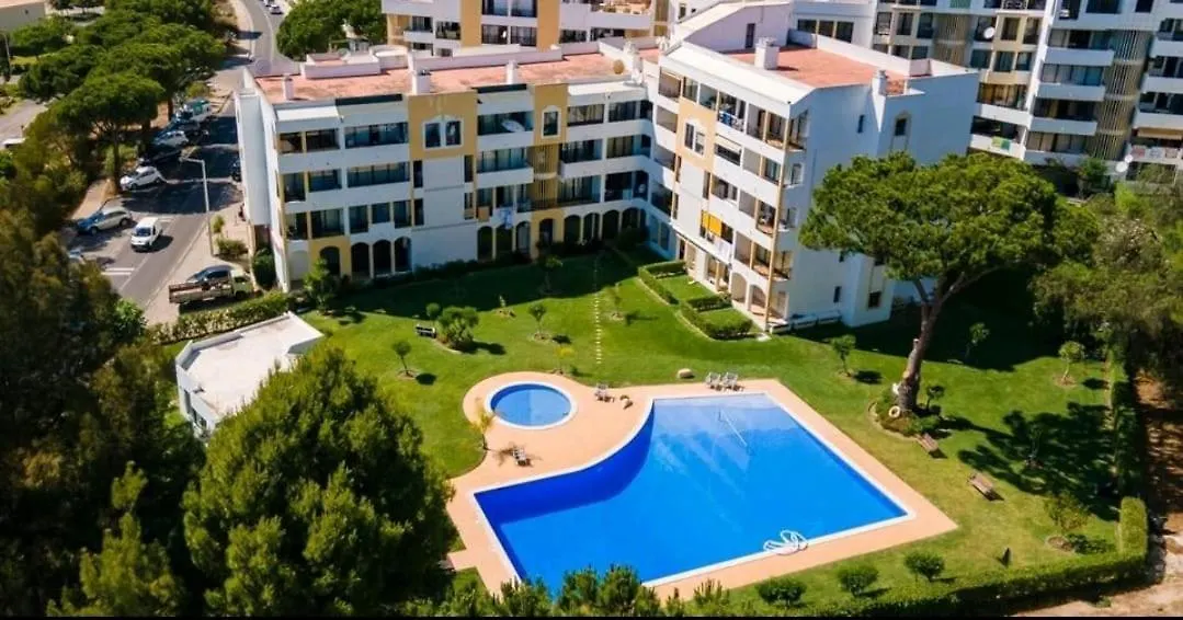 Vilamoura - Spacious With Swimming Pool & View 0*,  Portugal