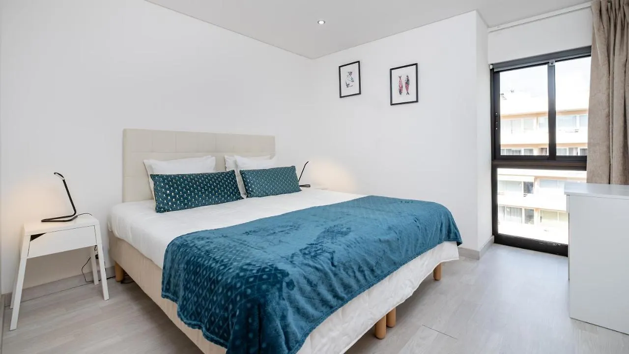 Vilamoura - Spacious With Swimming Pool & View Apartment