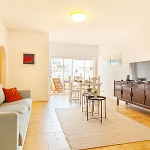 B68 - Vista Mar Apartment